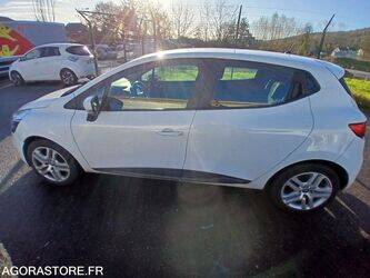 2016-renault-clio-1459606-47645614