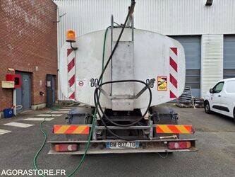 2011-renault-midlum-1459610-47645636