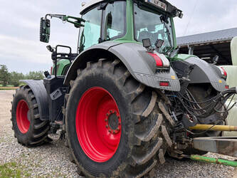 2016-fendt-828-vario-1460152-47647821