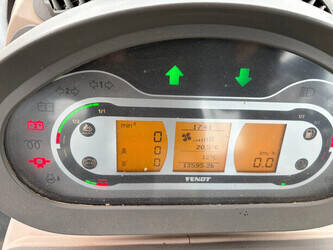 2016-fendt-828-vario-1460152-47647826