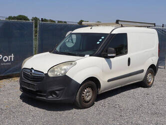 2014-opel-combo-1460174-47648857