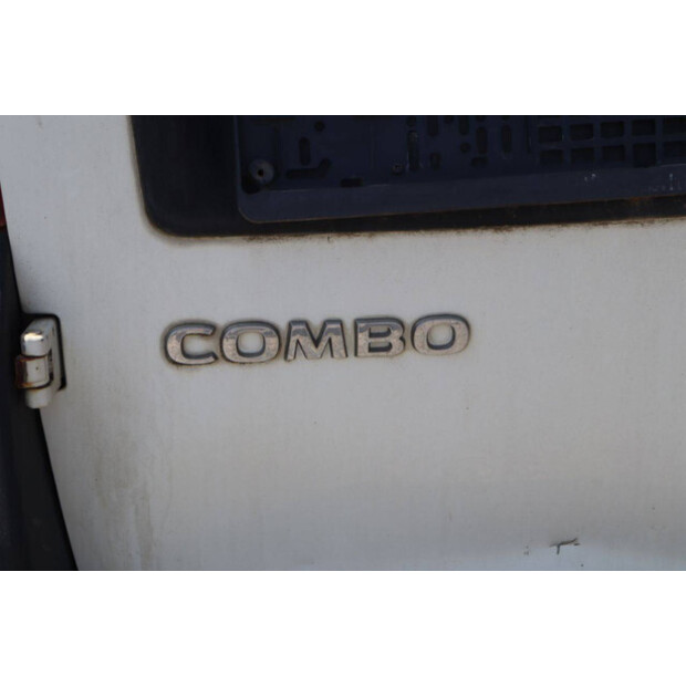 2014 أوبل COMBO-47648863