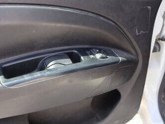 2014-opel-combo-1460174-47648867