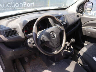 2014-opel-combo-1460174-47648870
