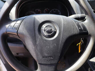 2014-opel-combo-1460174-47648874