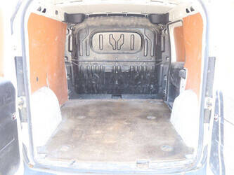 2014-opel-combo-1460174-47648881