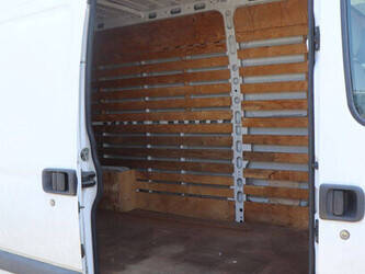 2009-opel-movano-2-5-cdti-47648934
