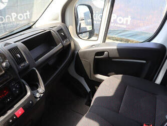 opel-movano-1460176-47648971