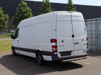 2015-mercedes-benz-sprinter-313-cdi-1460182-47649210