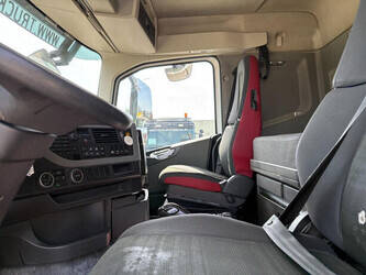 2014-volvo-fh500-1428719-47650060
