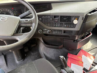 2014-volvo-fh500-1428719-47650067