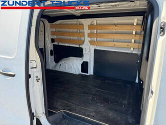 2020-opel-vivaro-1460290-47651392