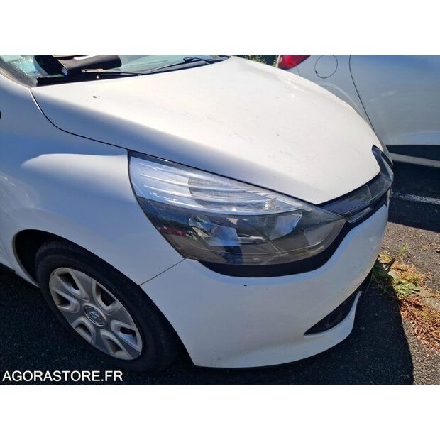 2016 Renault Clio-47661719