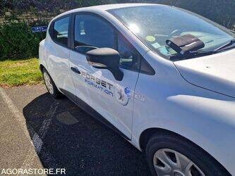 2016-renault-clio-1460322-47661720