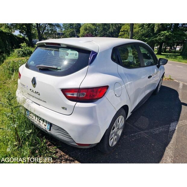 2016 Renault Clio-47661724
