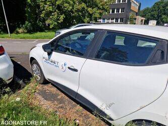 2016-renault-clio-1460322-47661731
