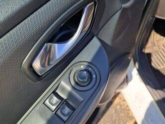 2016-renault-clio-1460322-47661732