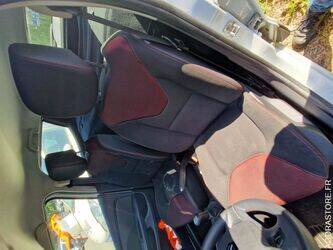 2016-renault-clio-1460322-47661734