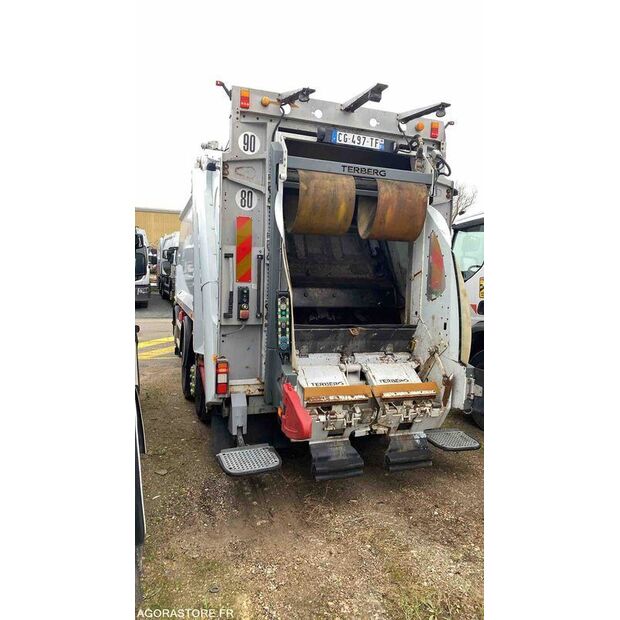 2012 Renault PREMIUM-47661756