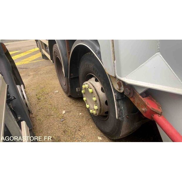 2012 Renault PREMIUM-47661770