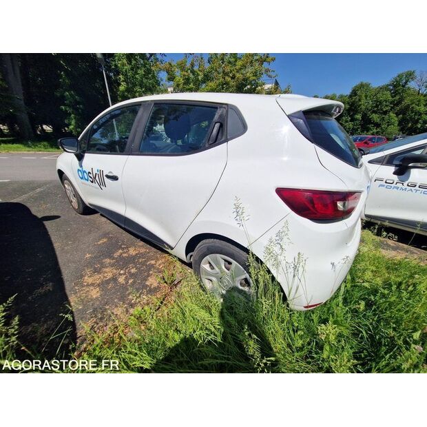 2017 Renault Clio-47661870
