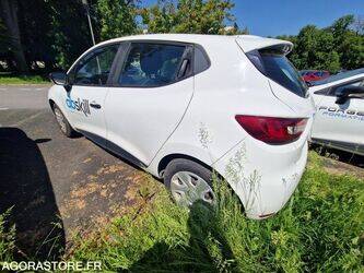2017-renault-clio-1460325-47661870