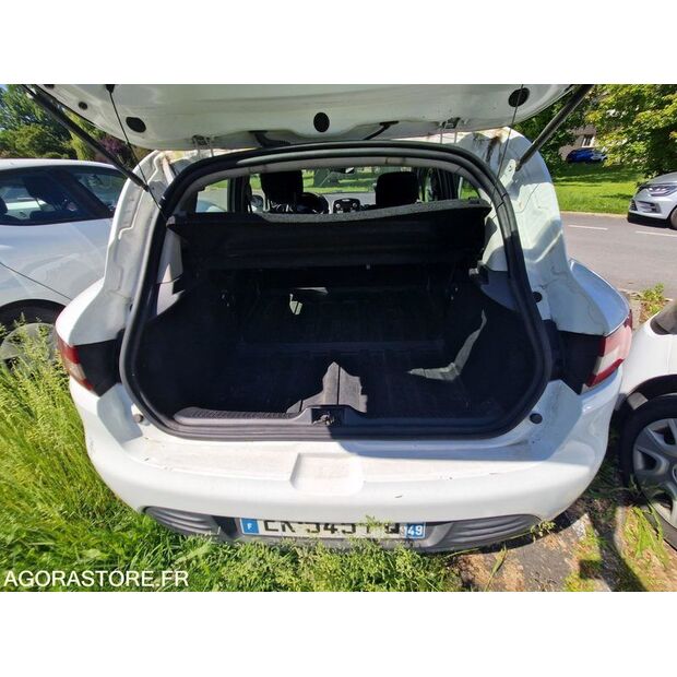 2017 Renault Clio-47661881