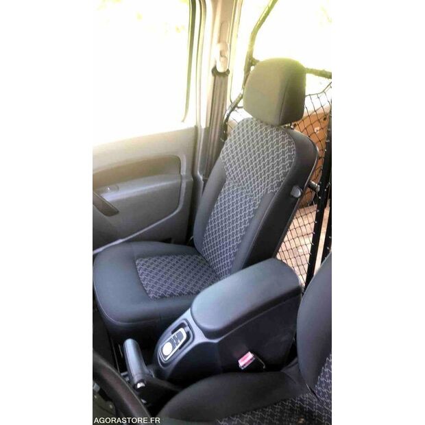2012 رينو Kangoo-47661932