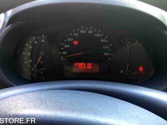 2012-renault-kangoo-1460326-47661937