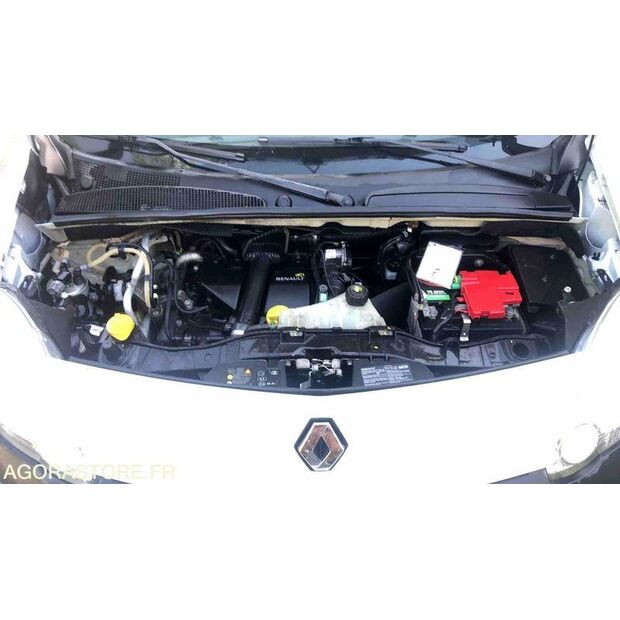2012 رينو Kangoo-47661938