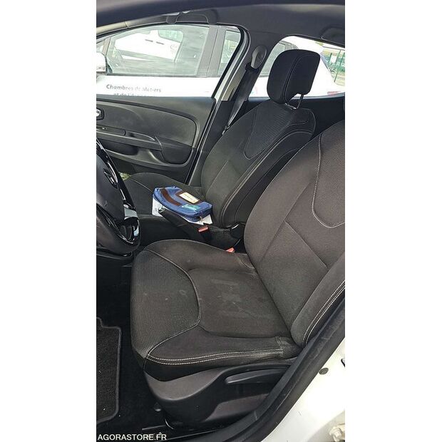 2015 Renault Clio-47662016