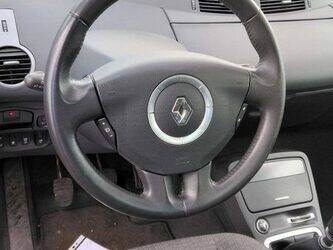 2010-renault-espace-1460331-47662152