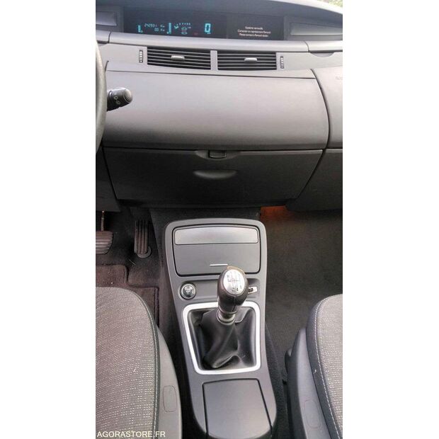 2010 Renault ESPACE-47662166