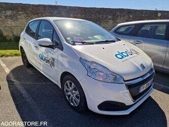 2019-peugeot-208-1460335-47662281