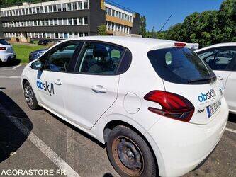 2019-peugeot-208-1460335-47662293