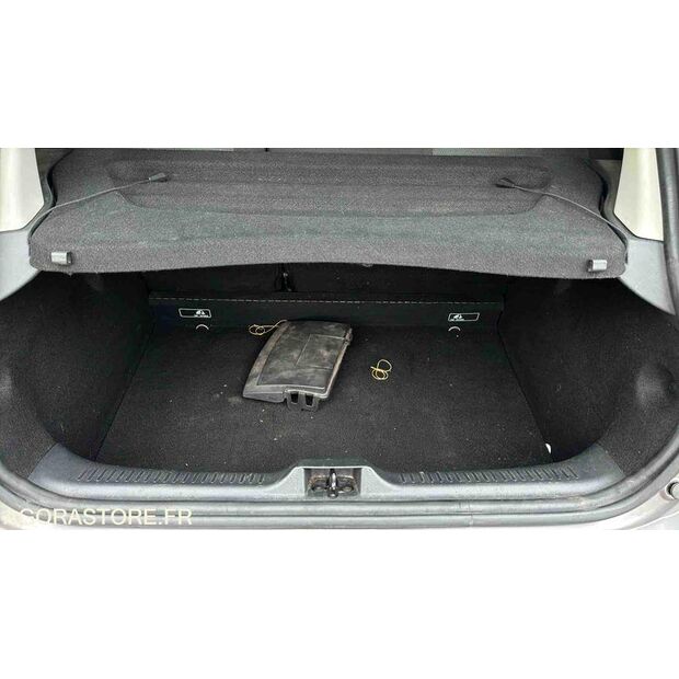 2012 Renault Clio-47662345