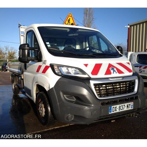 2015 Peugeot BOXER-47662361