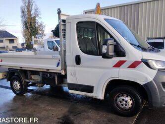 2015-peugeot-boxer-1460337-47662365