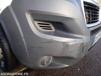 2015-peugeot-boxer-1460337-47662372