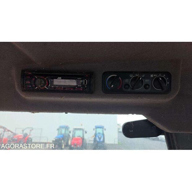 2013 KUBOTA M9960-47662617