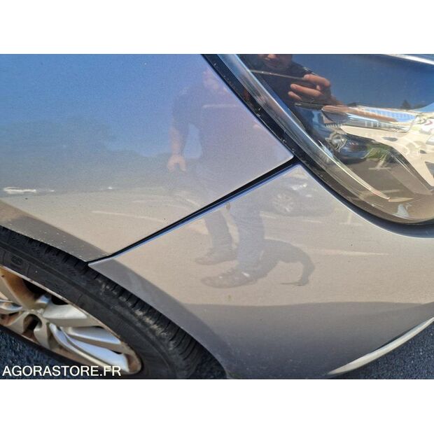 2021 Peugeot 308-47662644