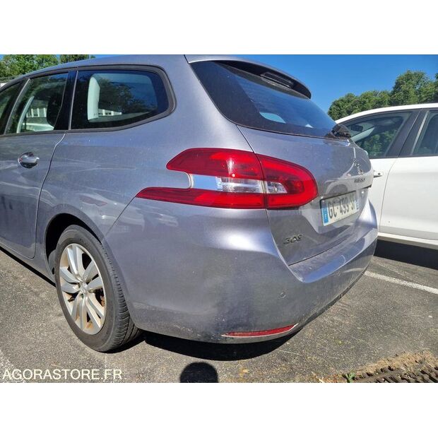 2021 Peugeot 308-47662652