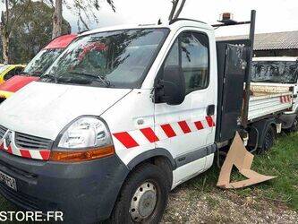 2010-renault-master-1460349-47662722