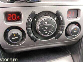 2010-peugeot-308-1460353-47662823