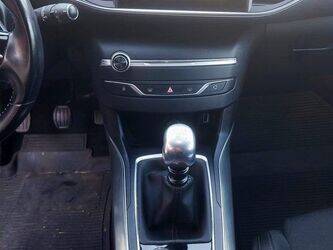 2019-peugeot-308-1460354-47662878