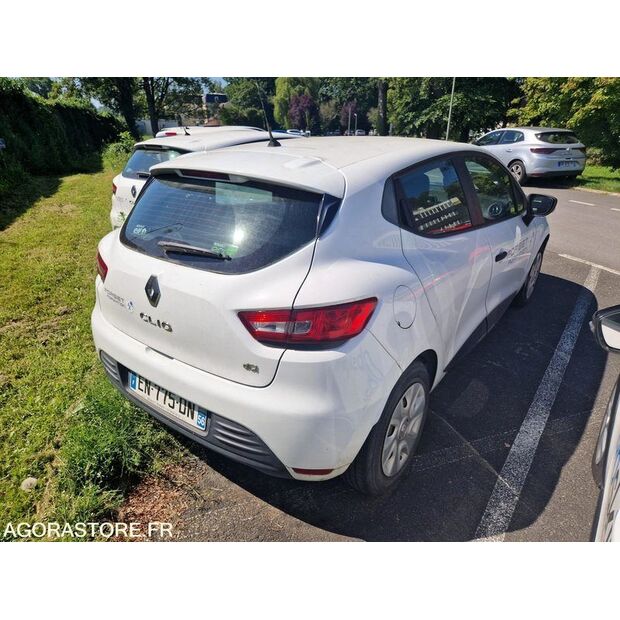 Renault Clio-47663021