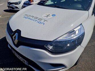 renault-clio-1460360-47663023