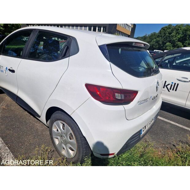 Renault Clio-47663033