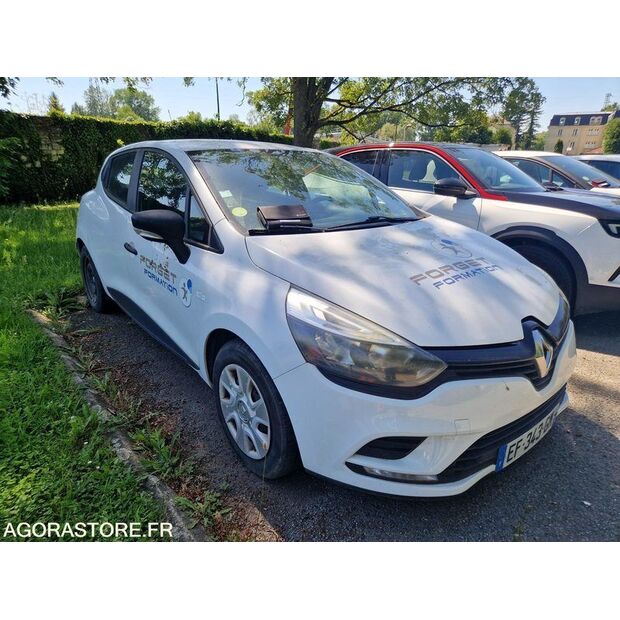 2016 Renault Clio-47663100