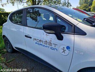 2016-renault-clio-1460362-47663103